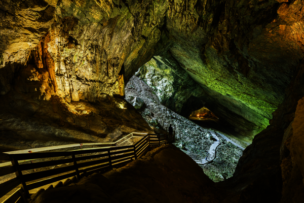 GROTTES DU CERDON - Grottes et activités